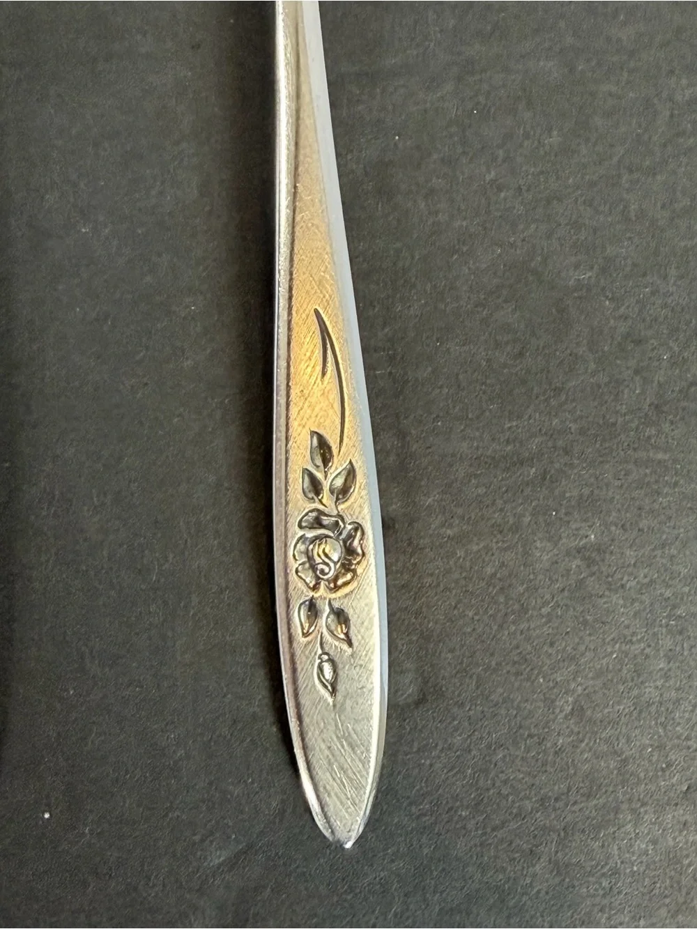 Oneida Community ROSE SHADOW Lot Of 2 Salad Fork 6 3/4